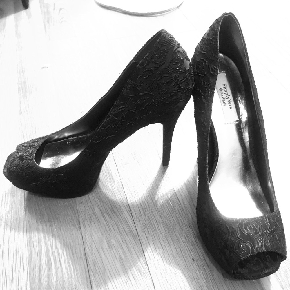 Vera Wang Heels